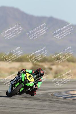 media/Oct-04-2025-CVMA (Sat) [[408bcdd6e4]]/Race 13-Amateur Supersport Open/
